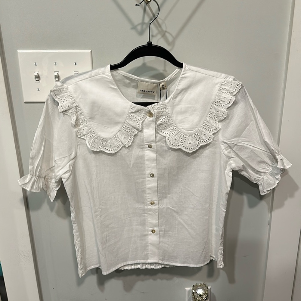 Industry brand Peter Pan  shirt size medium